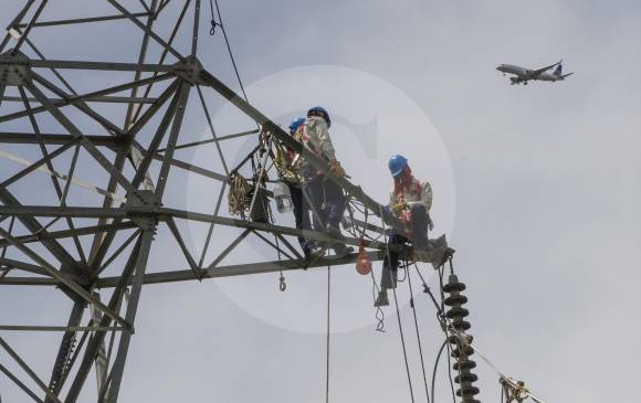 Elegir el mercado energético, analizar lo que suceda con las vías 4G y apostar por las holdings con negocios diversificados. FOTO JAIME PÉREZ