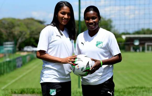Carmen Rodallega (derecha) fue campeona de la Copa Libertadores femenina con Atlético Huila. FOTO COLPRENSA 