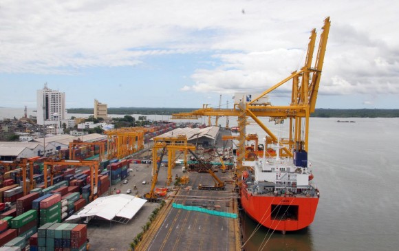 Las cifras más recientes de la Superintendencia de Transporte mostraron que durante el primer semestre de este año las zonas portuarias movilizaron en total 87,4 millones de toneladas. Foto Colprensa