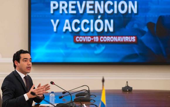 El director del DNP, Luis Alberto Rodríguez, afirmó que el segundo giro de la devolución del IVA lo han recibido 608.356 hogares. Foto tomada de la web del DNP