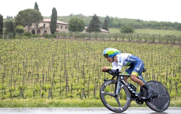 Chaves se ha mostrado combativo en las etapas grupales. Con la llegada de la montaña espera lucirse más. FOTO ap