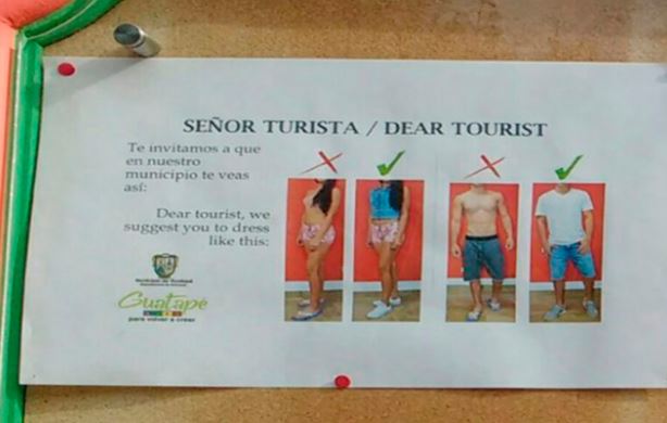 Este es el cartel que apareció en Guatapé. FOTO CORTESÍA
