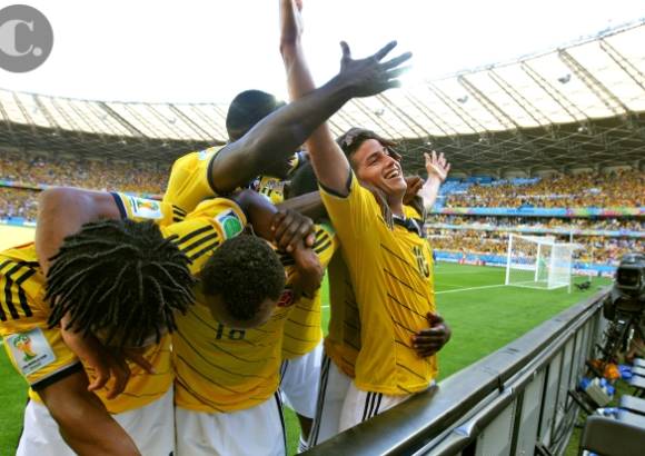 Juan Antonio S&#225;nchez, enviado especial a Brasil - Colombia derrot&#243; 3 - 0 a Grecia en la que se considera la mejor actuaci&#243;n de la Selecci&#243;n Nacional en un Mundial.