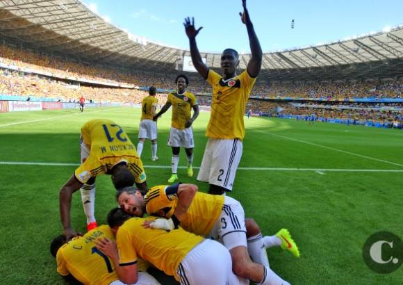 Juan Antonio S&#225;nchez, enviado especial a Brasil - Colombia derrot&#243; 3 - 0 a Grecia en la que se considera la mejor actuaci&#243;n de la Selecci&#243;n Nacional en un Mundial.