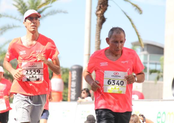 Esteban Jaramillo y Sebastián Salazar - Más de 10 mil competidores se dieron cita en esta histórica cita deportiva que se corría en las modalidades de 5, 10, 21 y 42 kilómetros.