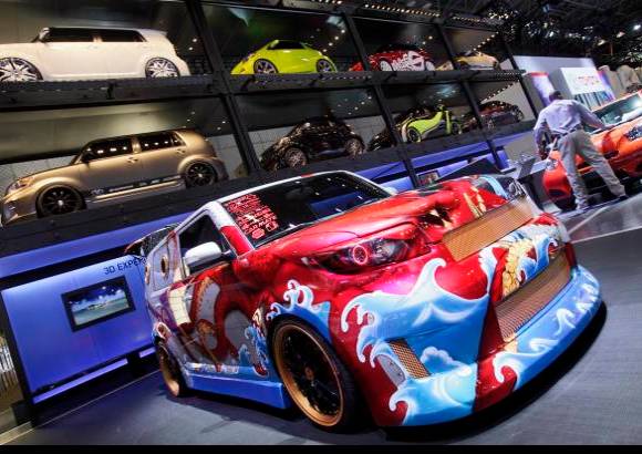 AP - Banderas, caras pintadas, carros y todo tipo de iconografía nacional egipcia se veía en cada esquina de El Cairo.