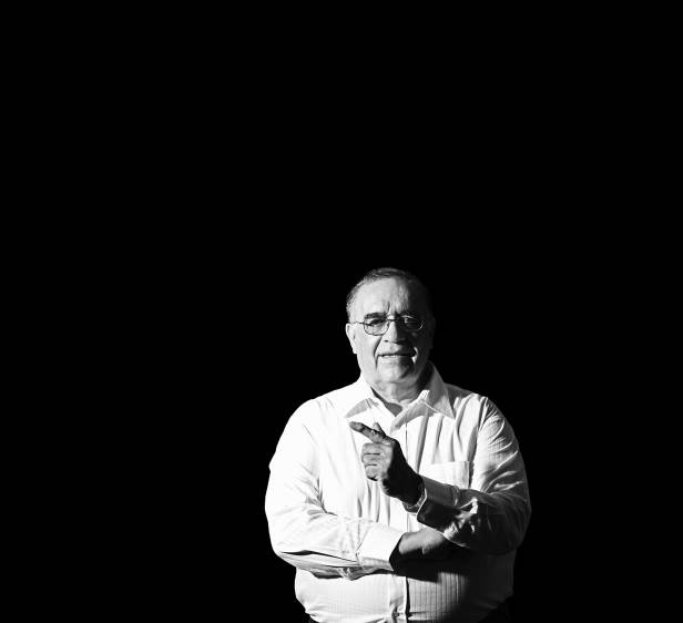 EL PODER Y EL ARTE DE DORAR LA PÍLDORA