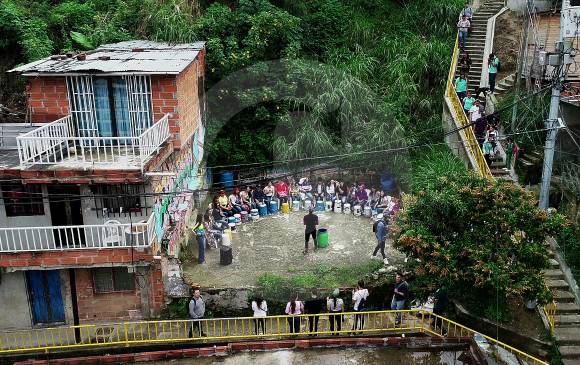 Terrazas de casas en Medellín: de allí sale la música y el arte para resistir