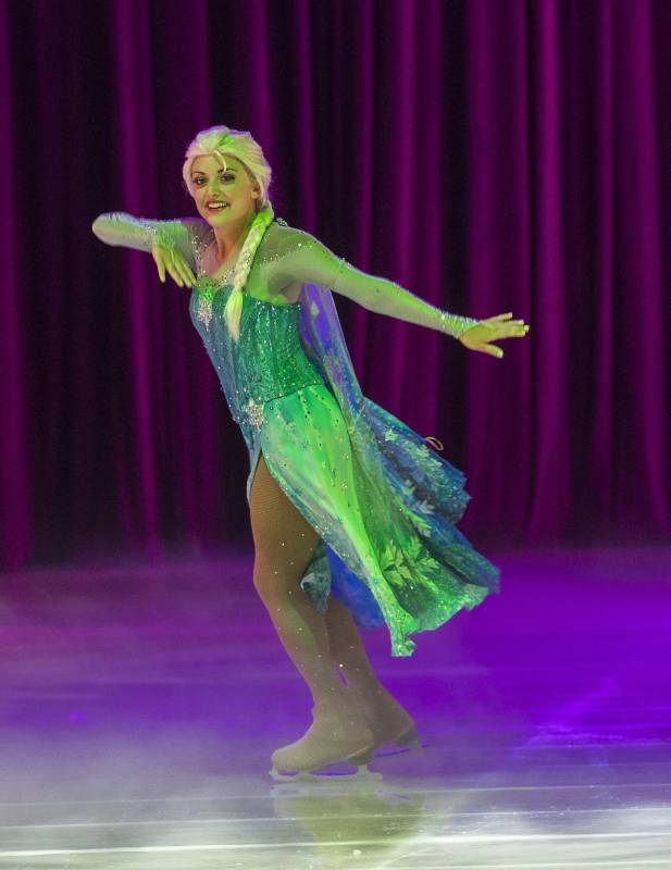 Las princesa de Frozen: Elsa y Anna, contarán su historia durante el espectáculo de Disney que tiene una duración de dos horas. 