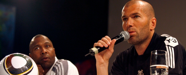 Zidane desilusionado con Francia y el caos | Reuters | Zidane negó haber dado consejos a los jugadores antes del partido que Francia perdió 2-0 con México.