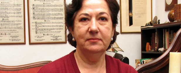 Libe de Zulategui, premio a las artes | Archivo | Su trabajo por la cultura le hizo merecedora al premio. Estaba feliz.