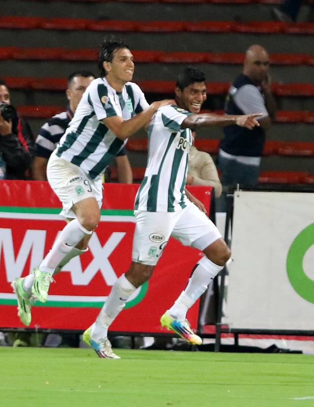 Con una solitaria anotación el club verde se quedó con el primer clásico del año. FOTO JULIO CÉSAR HERRERA