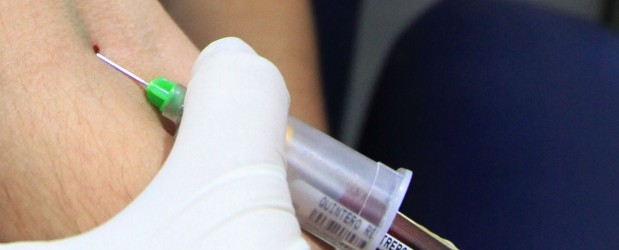 Del VIH líbrame Señor... bueno, y yo también | Róbinson Sáenz | Después de la prueba se debe llenar un formulario de consentimiento, donde se realizan preguntas sobre los posibles riesgos que tiene la persona. Los resultados solo se pueden reclamar personalmente y con cédula.