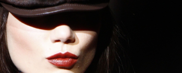 Modelos trozas y canosas, las nuevas divas de las pasarelas | Reuters | Las modelos maduras y trozas recuperan su lugar en las pasarelas del mundo.