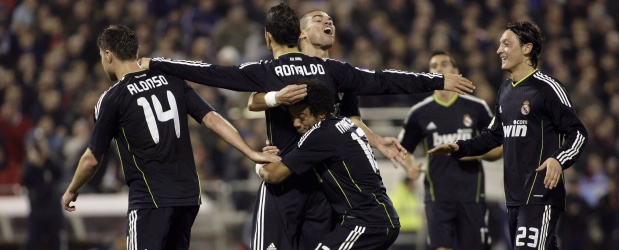 El Real Madrid derrotó cómodamente al Zaragoza |