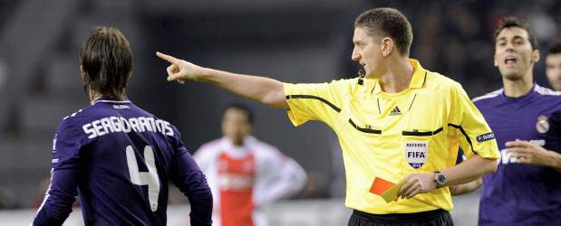 Mourinho hizo que Xabi Alonso y Sergio Ramos se hicieran expulsar | Reuters |