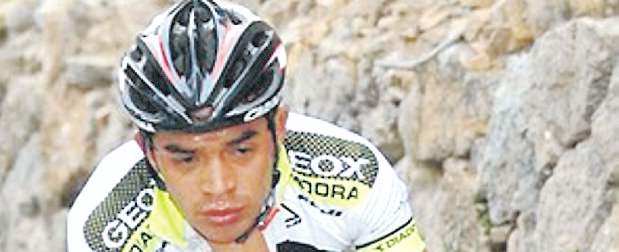 El segundo aire colombiano de Fabio Duarte | Cortesía Fedeciclismo | Fabio Andrés Duarte mostró los dientes en el Giro de Italia, antes de una caída que lo marginó. En el Giro del Trentino obtuvo una victoria parcial. En la Vuelta a España fue 39°, pero acusó las dolencias de rodilla que lo sacaron del Giro.