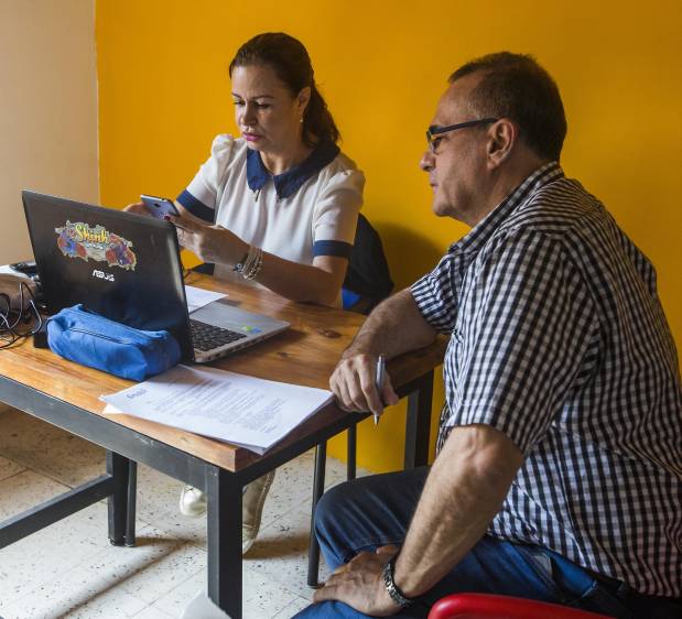 Entre mayo de este año y mayo del año pasado, las ventas por e-commerce incrementaron 56 % en Colombia, según PayU. FOTO: Julio César Herrera.