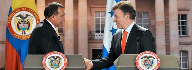 Santos y Lobo hablaron de cooperación binacional | Cortesía Presidencia | El presidente Santos reiteró que Colombia ayudará a todos los países de la región que así lo requieran.