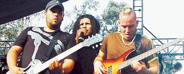 Se empieza a oír la música de Medellín | Imagen Tomada Del Facebook De Nepentes | EL foro empieza a las 4:00 p.m. Tras la charla habrá música, con Nepentes (foto), Son batá y Sociedad FB7, a partir de las 6:00 p.m. Con entrada libre.