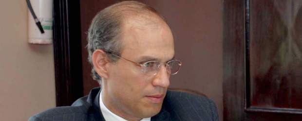 Apenas va la mitad de pesquisas | Archivo | José Joaquín Vives fue elegido presidente del Concejo Nacional Electoral para el periodo 2011-2012 con el desafío de enfrentar el proceso electoral.