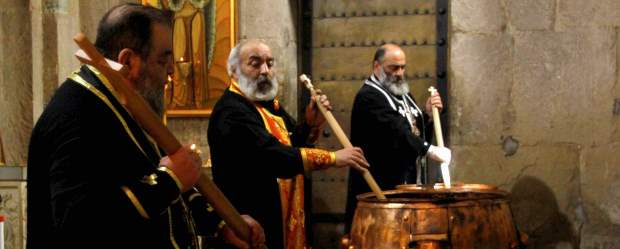 Tras el rastro de Jesús en Jerusalén | Reuters, Misketa-Georgia |El fervor de los visitantes alcanza su punto máximo en la Iglesia del Santo Sepulcro, considerada como el sitio más sagrado para la mayoría de los cristianos. Según la tradición, Jesús fue crucificado y enterrado en este lugar.