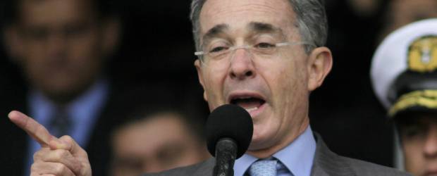 Avanza plan de rescate en Nariño, dijo el Presidente Uribe | AP | El presidente Uribe dijo que ya los uniformados tienen la orden de "trabajar hasta que los rescatemos".