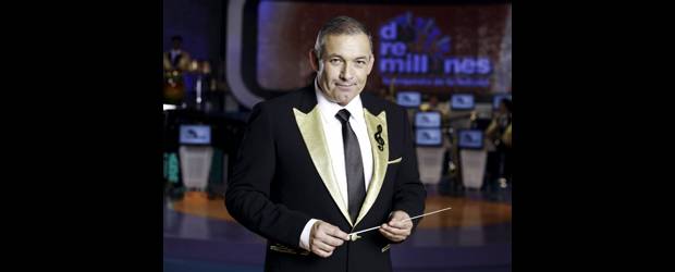 César Escola, en su salsa