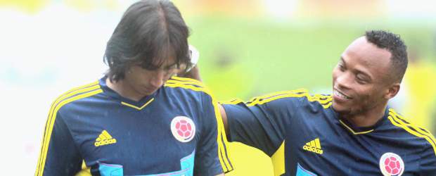 "Tenemos que cuadrar caja ante Argentina": Leonel Álvarez | Reuters | Camilo Zúñiga (derecha en la foto) regresa a la formación titular de Colombia luego del nacimiento de su hija.