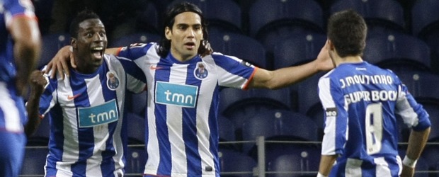 Hubo trío de festejos nacionales | Miguel Vidal, Ap-porto, Portugal | Aunque el goleador de la liga es su compañero de ataque Hulk (16), Falcao García ya suma 8 goles en la Liga de Portugal. Es ariete en la Europa League.