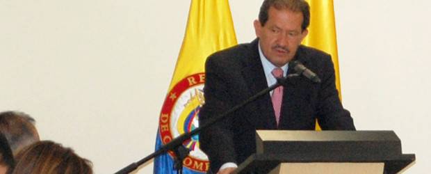 Fiscalía abrió indagación preliminar contra el vicepresidente Garzón | La fiscal Viviane Morales explicó que el proceso fue abierto por uno de sus delegados ante la Corte Suprema de Justicia, a partir del testimonio de un desertor de las Farc.