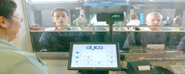 El sencillo no viaja más en el metro | Archivo | Hoy el 38% de usuarios tienen la Cívica y el 50% los tiquetes integrados.