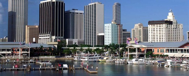 Miami es mucho más que shopping | Archivo | ¿Conoce usted la piscina veneciana en Coral Gables? ¿Y el Jardín Botánico, con entrada libre? Descubra otros encantos en Miami.