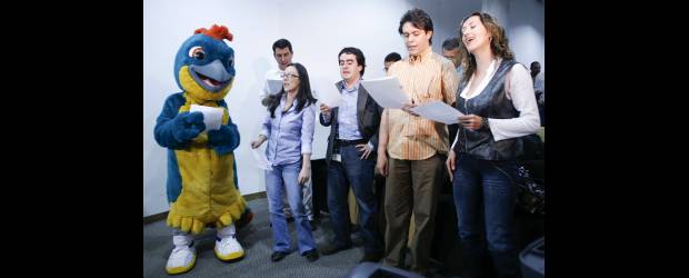 "Juégate", una canción con ritmo pegajoso | Cortesía Juegos Suramericanos | Yenny Lorena Restrepo y Victoriano Valencia Rincón, encabezaron la interpretación del himno de los Juegos Suramericanos que ayer fue estrenado.