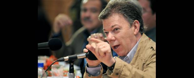 Hay que agilizar ley de víctimas | Presidencia | El presidente pidió al congreso agilizar trámite de ley de tierras.