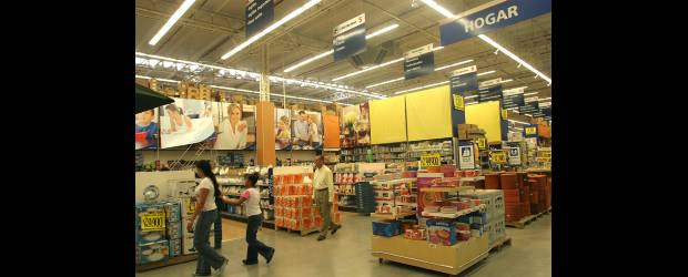 Corona amplía la red de almacenes | Archivo | La Organización Corona invertirá 2.600 millones de pesos en este año en la ampliación de la red de almacenes para la venta de productos cerámicos