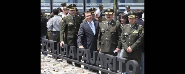 Pajarito ya tiene subestación | Róbinson Sáenz | El general Luis Alberto Pérez Alvarán, comandante de la Regional 6, destacó el compromiso de la Alcaldía con la seguridad.
