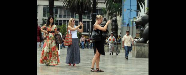 Colombia es destino elegido | Archivo | Colombia tiene como meta recibir 4,5 millones de turistas extranjeros para el año 2014, según reveló Colombia es pasión.