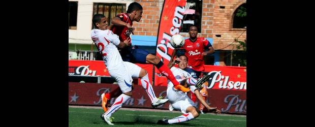 Reingeniería es la urgencia del DIM | Jaime Pérez, Barbosa | Hasta la motivación profesional perdieron los jugadores del Medellín. Eso se les notó el sábado en el discreto partido frente al Junior en Barbosa.