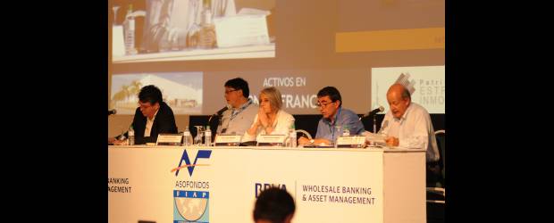 Es hora de revolucionar el sistema pensional | Gustavo Gallo | El exdirector de Planeación, Mauricio Cárdenas Santamaría; el viceministro de Hacienda, Rodrigo Suescún Melo; la exsenadora, Cecilia López Montaño y el director de Fedesarrollo, Roberto Steiner.