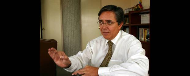 "No más miedo con Autopistas de la Montaña" | Archivo | El ministro de Transporte, Germán Cardona, inauguró el Centro de Distribución Logística de Contecar, en Cartagena.