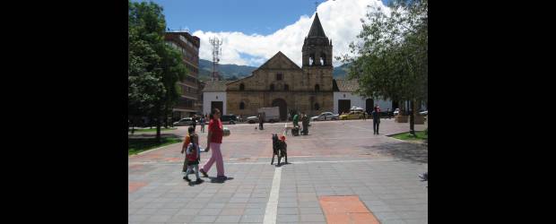 Santander llama a los turistas | Gustavo Ospina Zapata | La iglesia de Santa Clara, en Pamplona, es uno de los atractivos turísticos de la población. Allí también se puede ver el museo de Eduardo Ramírez Villamizar.