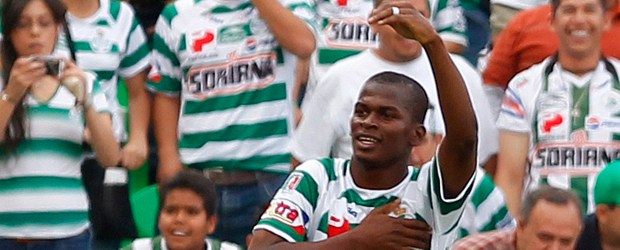 Carlos Quintero anotó en goleada del Santos en la Liga de Campeones | Archivo | El atacante colombiano Carlos Darwin Quintero marcó el tercer tanto para el Santos Laguna.