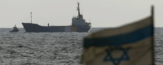 Israel creó comisión para investigar ataque a flota humanitaria | Reuters | El lunes pasado tropas del Ejército israelí atacaron la flotilla humanitaria que pretendía llevar ayuda a Gaza.