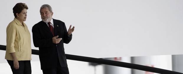 Dilma Rousseff dijo que no tiene afán para nombrar su gabinete | Reuters | El lunes se anunció que Dilma Rousseff acompañará a Luiz Inácio Lula da Silva en por lo menos ocho viajes internacionales.