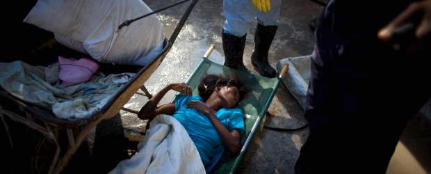 Detectado el primer caso de cólera en República Dominicana | AP | El número de muertos ya pasan de mil en Haití.