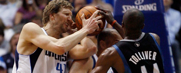 Mavericks y Hornets mantienen sus respectivos puestos en el Oeste | Reuters | Los Mavericks tuvieron dificultades para ganar en casa y siguen en el tercer lugar de la Conferencia Oeste.