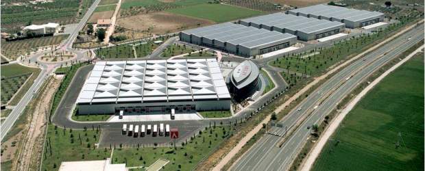 Hábitos que transforman viviendas | El Parque Tecnológico Actiu, ubicado en Castalla, Alicante, fue desarrollado por el estudio arquitectónico JM Tomás.