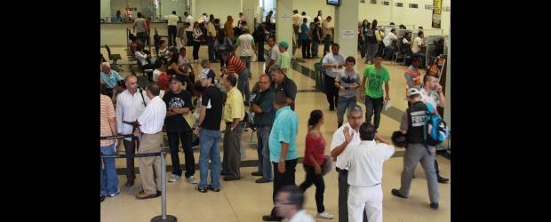 Procesos ágiles, para más negocios | Archivo | La ineficiencia en los trámites para la creación de empresa o solicitud de licencias, es para varios analistas, uno de los escollos a superar en Medellín.