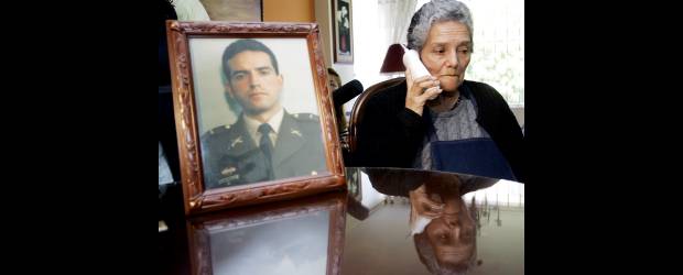 Emperatriz Guevara, madre del oficial Julián Ernesto Guevara | Archivo | Emperatriz Guevara sufre desde hace cuatro años la espera por los restos de Julián Ernesto Guevara. El oficial fue secuestrado durante la toma de las Farc a Mitú, el primero de noviembre de 1998, cuando tenía el rango de capitán.